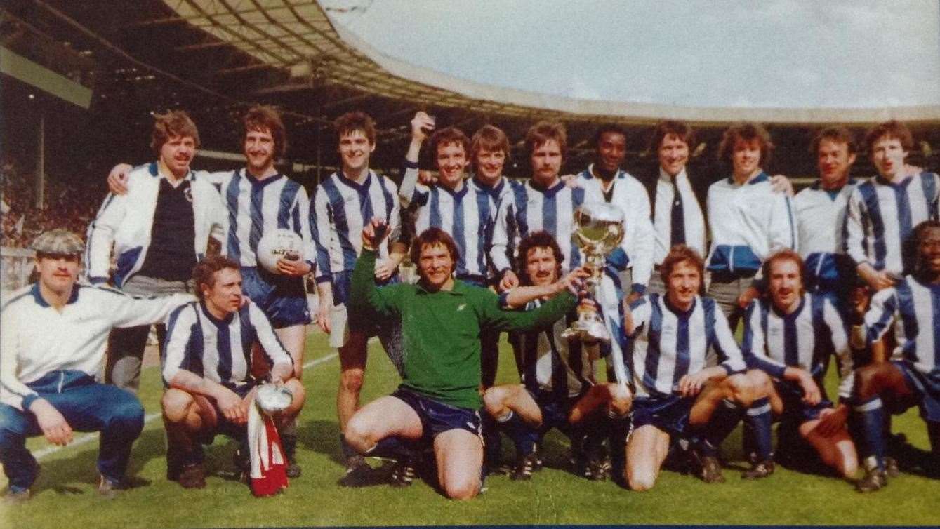 Picture of the Blues with the FA Trophy at Wembley (47080224)